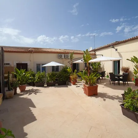 Frühstückspension Ninfeo Siracusa - & Breakfast 4*