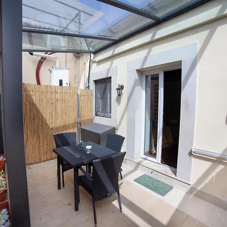 Ninfeo Siracusa - & Breakfast 住宿加早餐酒店 4*